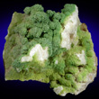 Pyromorphite crusts on Quartz